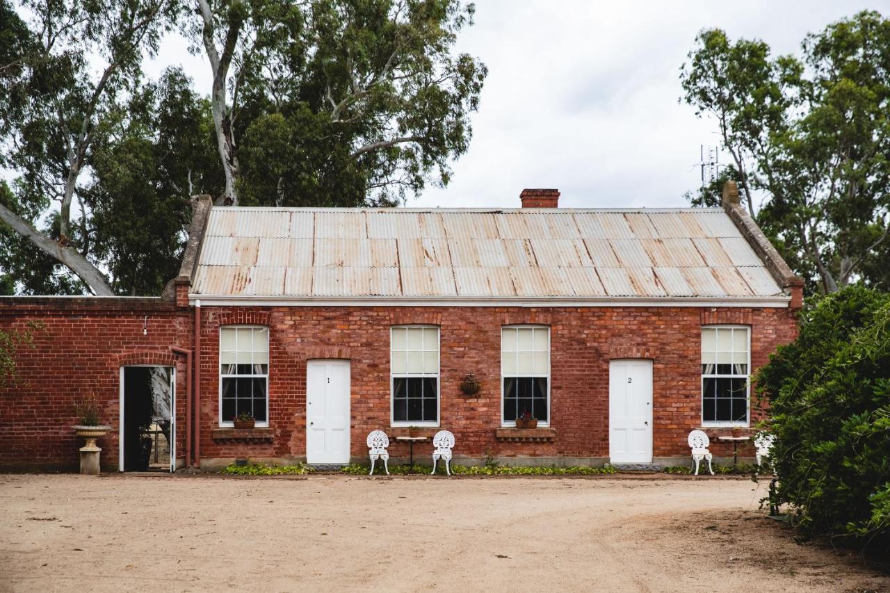 Ravenswood Homestead Exterior photo